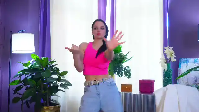 Megan-Catlow - Flirt4Free Hot Show Video - 2025 05-10 07:03:39