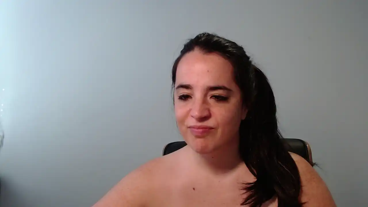 Melaniebiche - Cam4 Live Video Recording - 2025 01-28 11:30:12