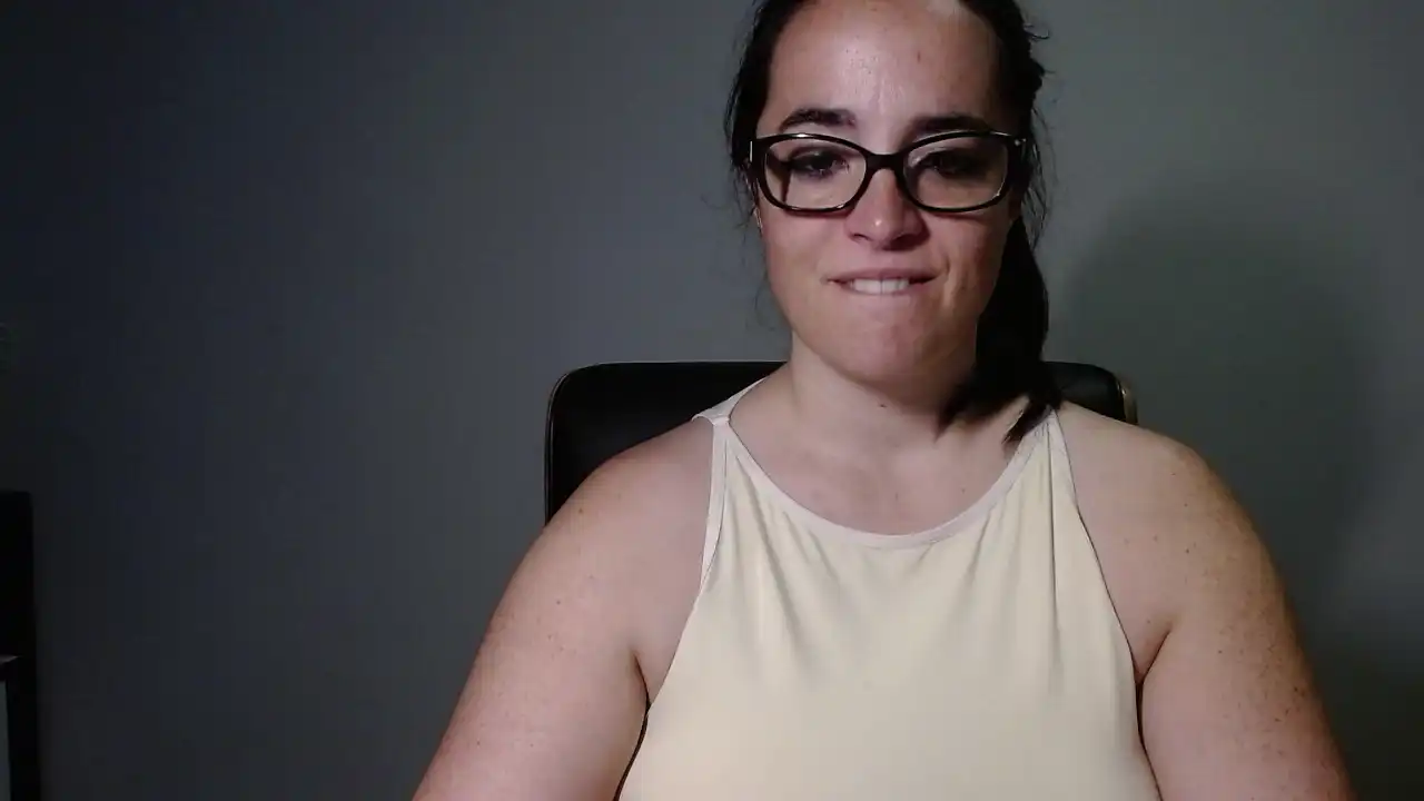 Melaniebiche - Cam4 Record Video - 2025 02-08 18:37:31
