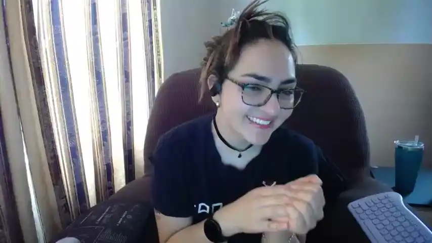 Meli_Sweet13 - Chaturbate Private Video - 2025 02-01 01:04:42