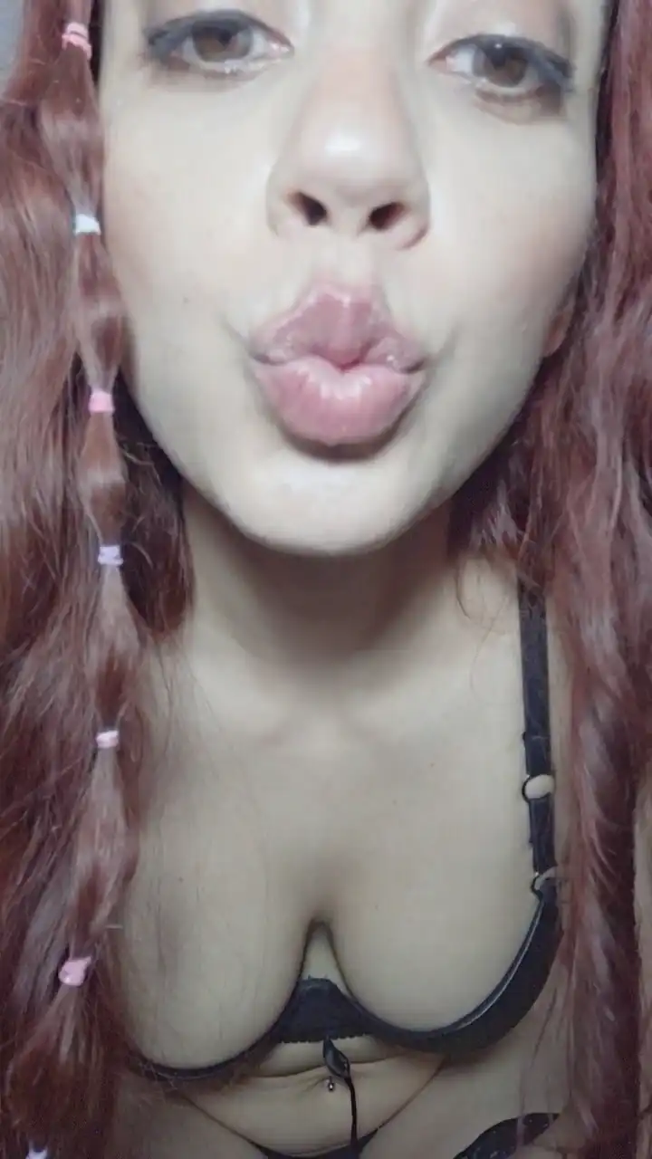 Miasilva - Cam4 Free Video - 2025 01-24 04:60:34