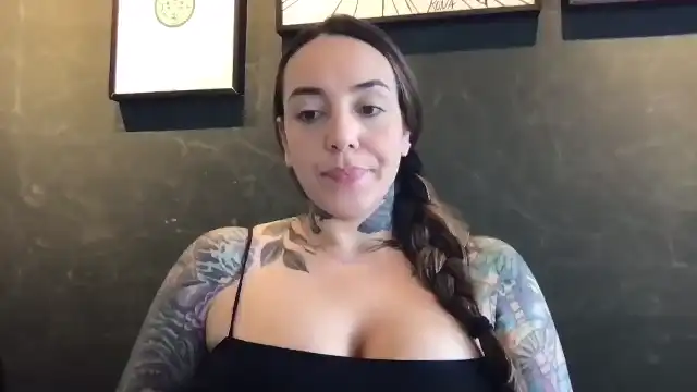 Mila-Treasure - Flirt4Free Live Video Recording - 2025 05-07 13:05:37