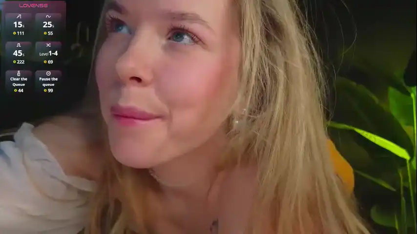 Milly_Shy - Chaturbate Record Video - 2025 05-01 13:09:00