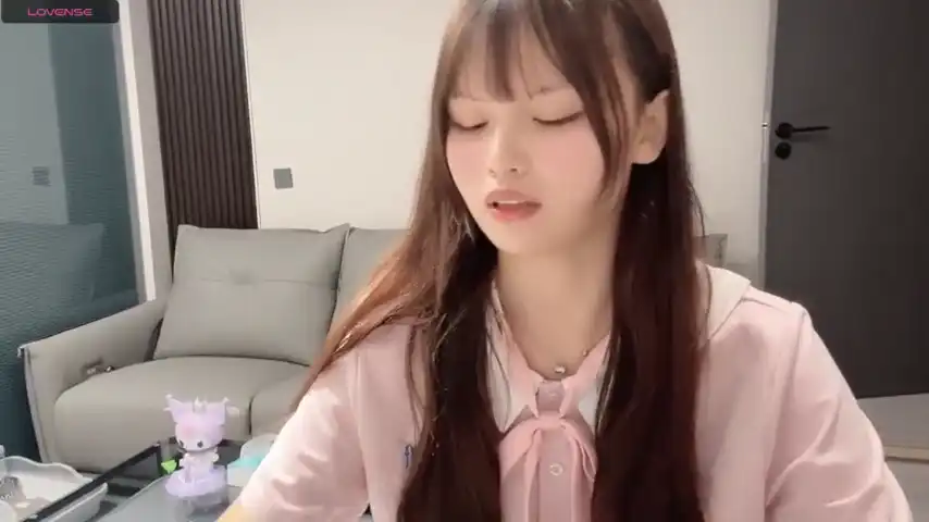 Mini_Fish - Stripchat Free Video - 2025 03-05 00:31:40