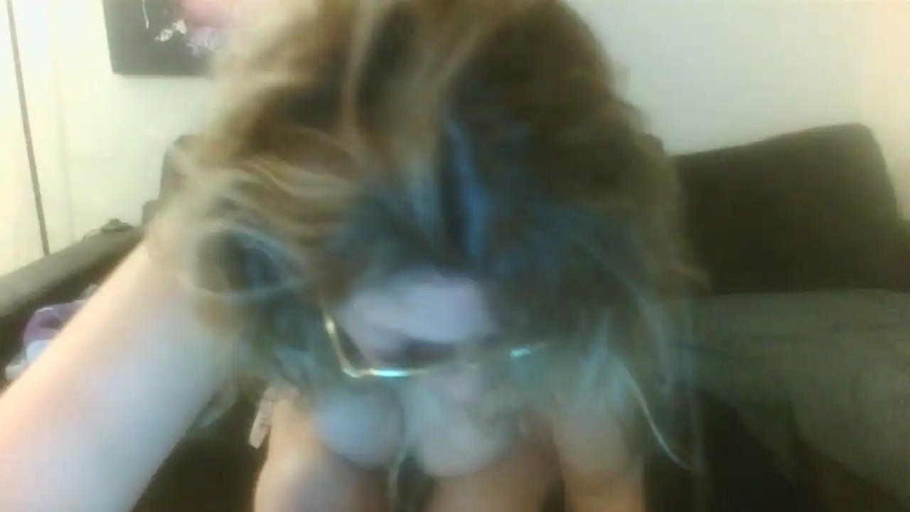Minouminouxxx2 - Cam4 Live Video Recording - 2025 01-14 11:53:56