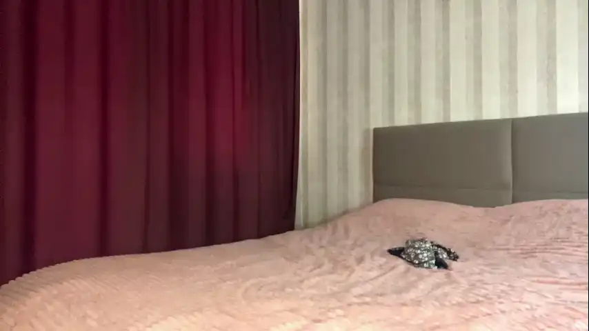 Molly_Flwers18 - Chaturbate Free Video - 2025 01-19 09:15:21