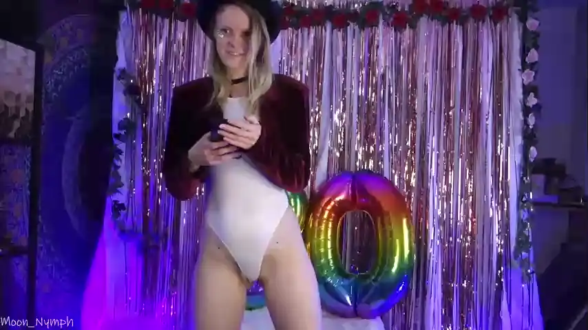 Moon_Nymph - Chaturbate Hot Show Video - 2025 02-05 16:15:44