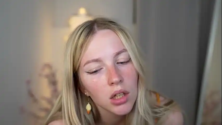 My_Stella - Chaturbate Live Video Recording - 2025 03-02 05:47:44