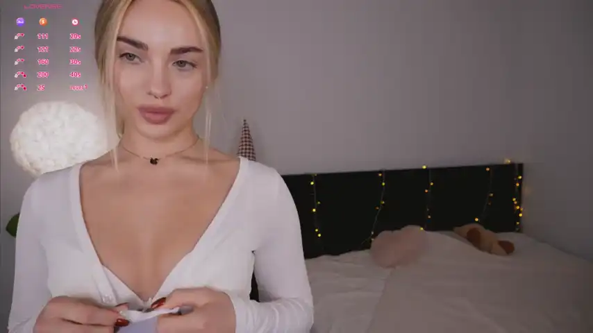 Nicole_Youthfull - Stripchat Record Video - 2025 05-04 03:16:38