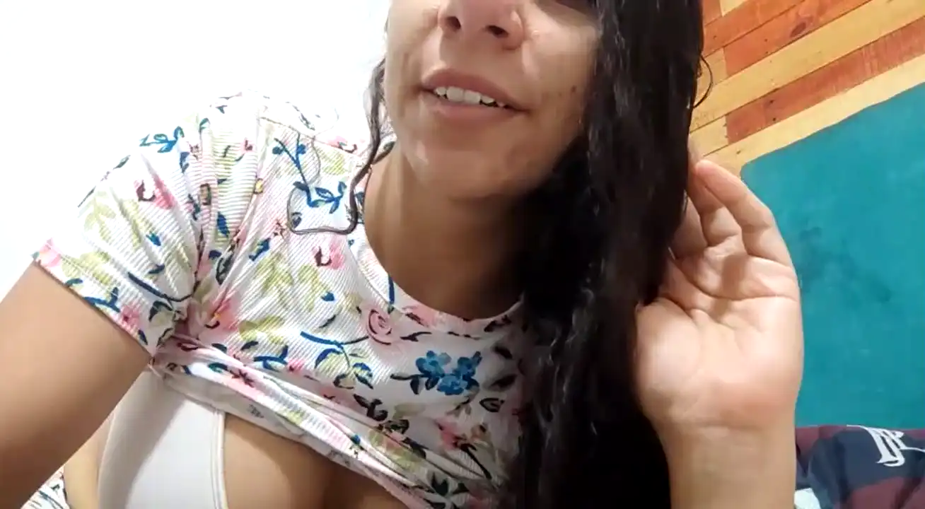 Nicolette_Lopez - Amateur.tv Free Video - 2025 04-11 17:54:48