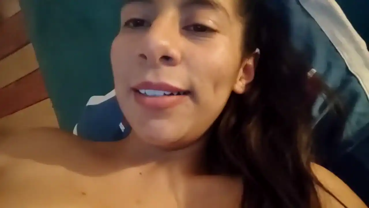 Nicolette_Lopez - Amateur.tv Record Video - 2025 02-07 19:10:31