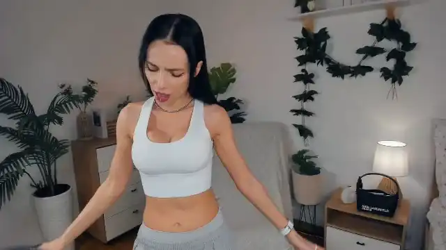 Odelyna-Esse - Flirt4Free Free Video - 2025 02-09 11:21:06