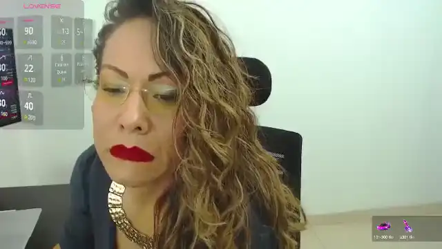Office_Secret - Myfreecams Record Video - 2025 03-04 00:29:15