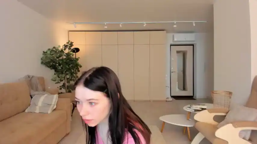 Oki_Dokie - Chaturbate Hot Show Video - 2025 03-05 08:28:11