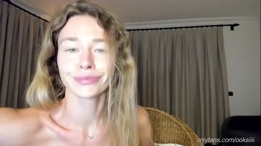 Oksanafedorova - Chaturbate Live Video Recording - 2025 02-08 27:39:32